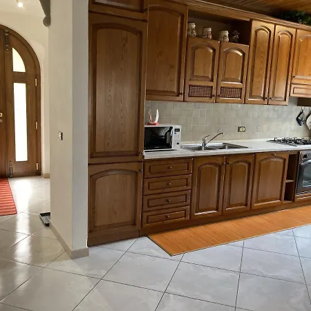 Il Giardino Apartment *